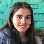 Profesora de inglés, viví durante un año en Irlanda y tengo los títulos de cambridge. 
Con ganas de enseñar e impartir clases para poder aportar mis conocimientos